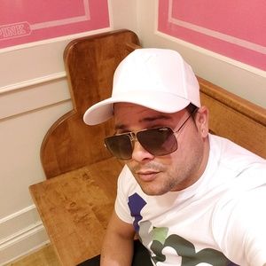 Meet your Posher, Dagmar